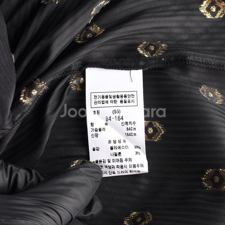 [S]모조에스핀 블랙 골드 패턴 백 리본 타이 블라우스--5