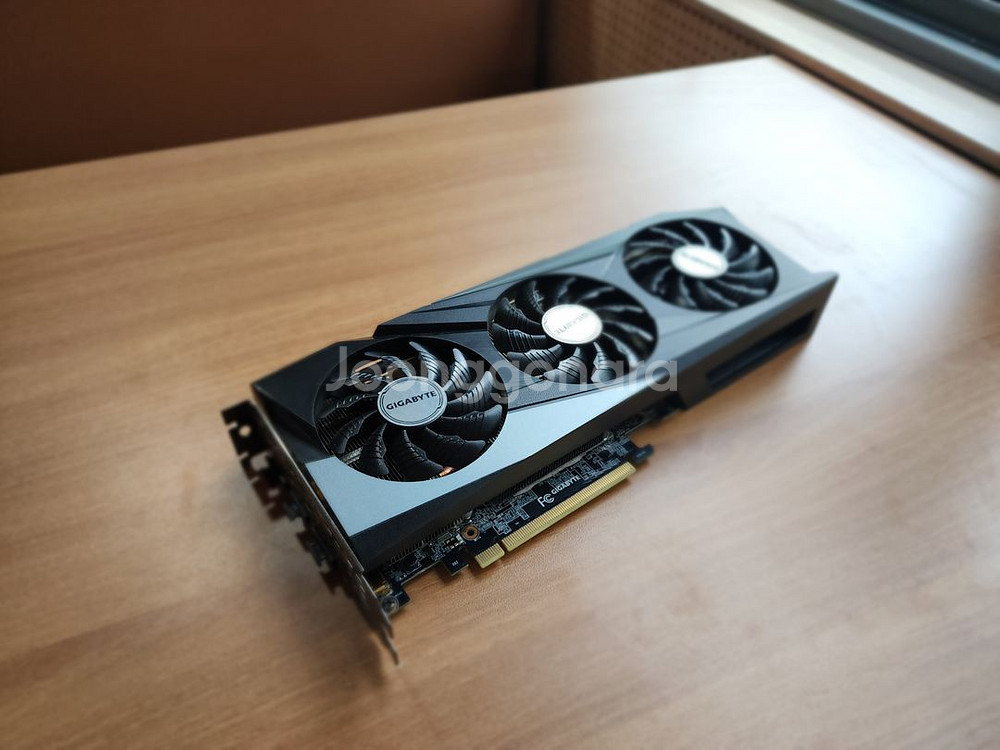 GIGABYTE 지포스 RTX 3060Ti Gaming--0