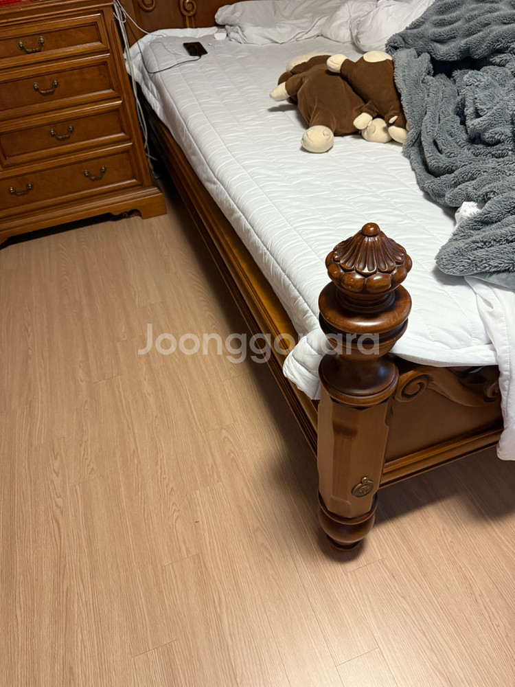 앤틱 슈퍼킹 침대--1