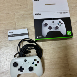 XBOX 엑스박스 8BITDO 유선 컨트롤러