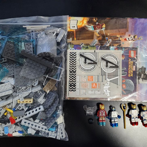 레고 76038 어벤져스 타워 중고 팝니다