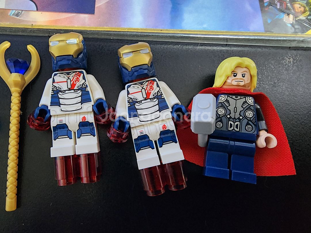 레고 76038 어벤져스 타워 중고 팝니다--2