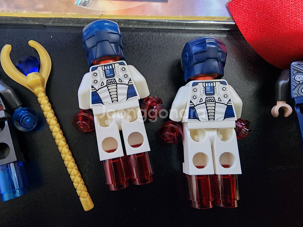 레고 76038 어벤져스 타워 중고 팝니다--4