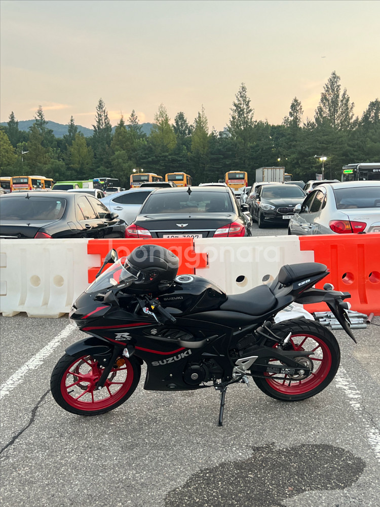 스즈키 gsx r125 25년식--1
