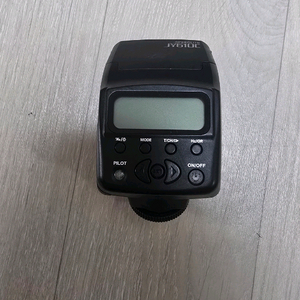 카메라용 미니 플래쉬 (빌트록스) 팝니다