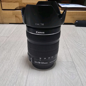 캐논 EFS 18-135mm f3.5-5.6 판매합니다