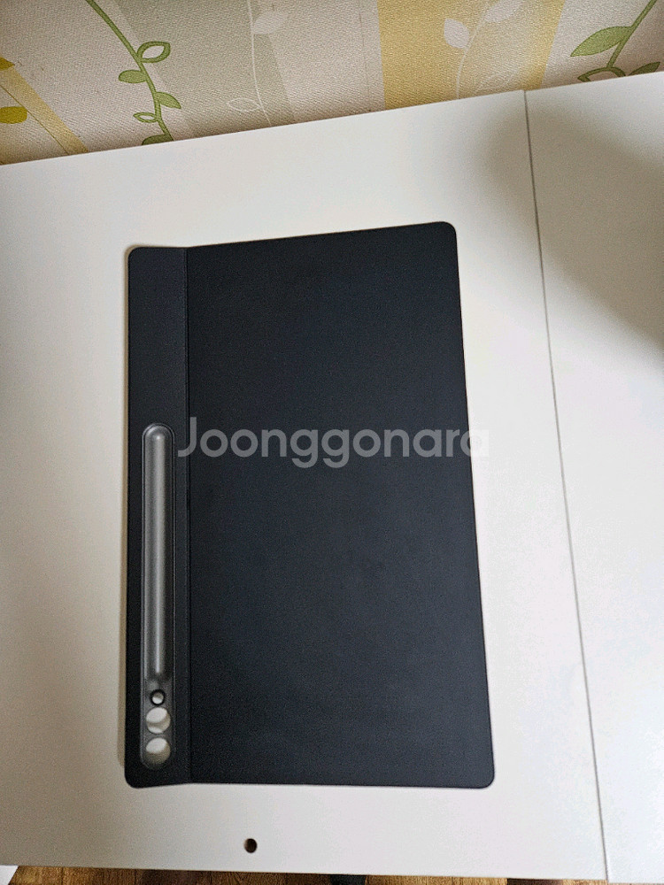 갤럭시탭s10울트라 ai 북커버 뒷판 팝니다--1