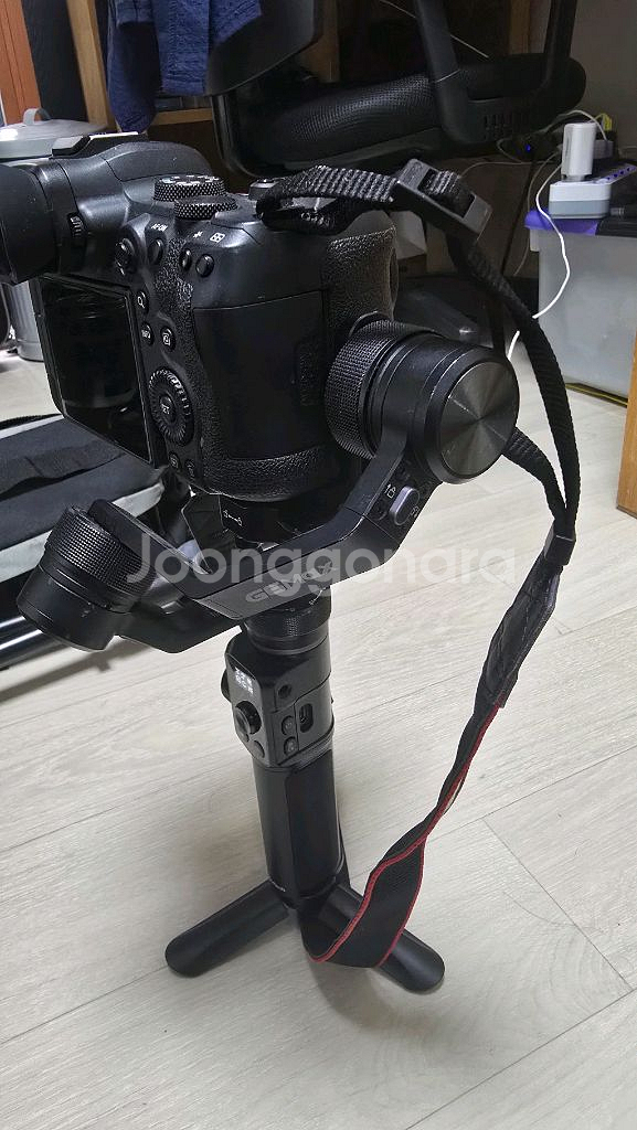 페이유 G6 MAX 카메라 짐벌 판매합니다--4