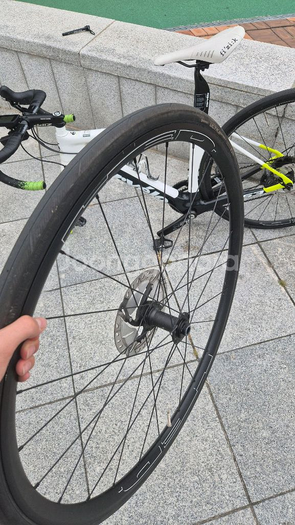 써벨로 s3 17년식 판매 개급처--3