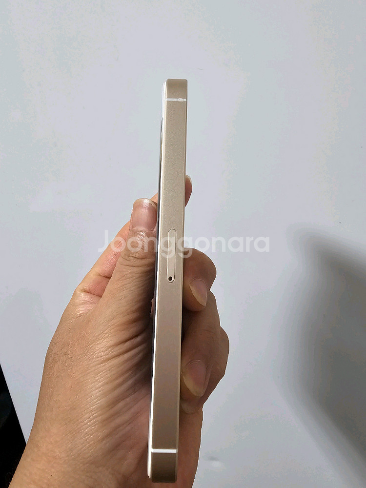 a12. 아이폰 se1 128GB--2