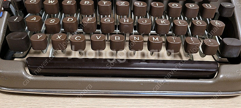 TRIUMPH NORM 타자기--5