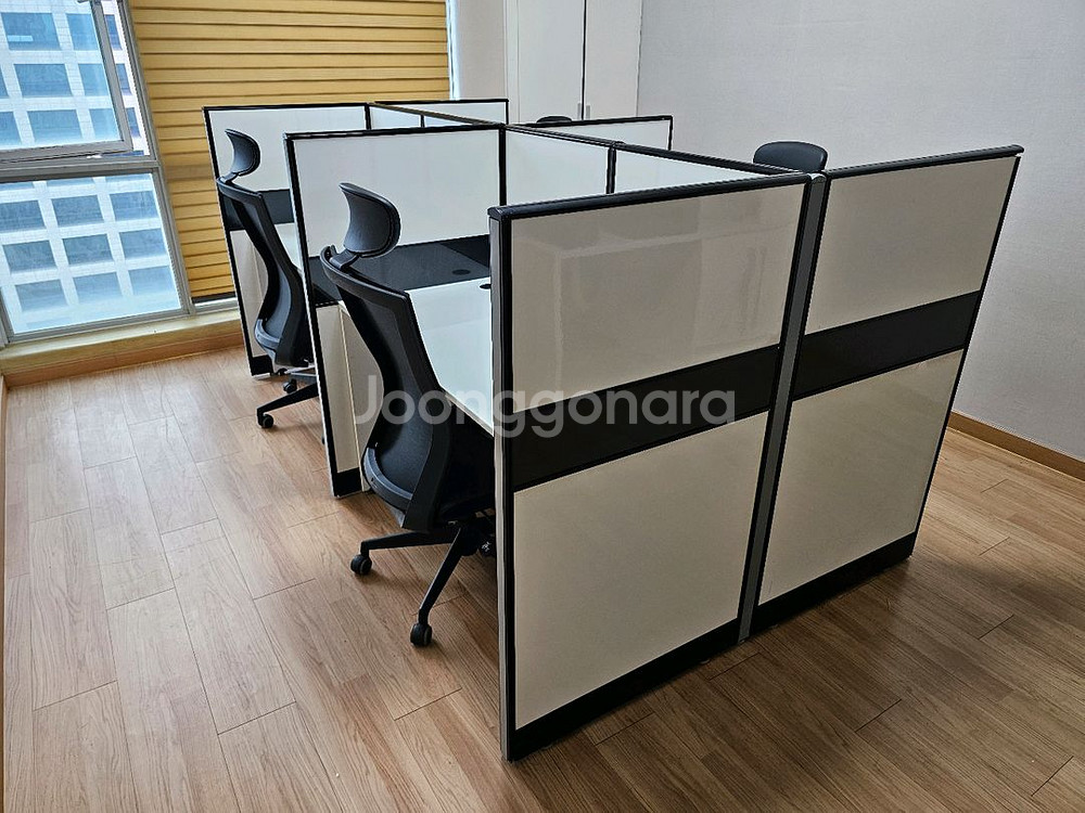 상담책상 카운터책상 인포 칸막이 책상 중고 세트가격입니--1