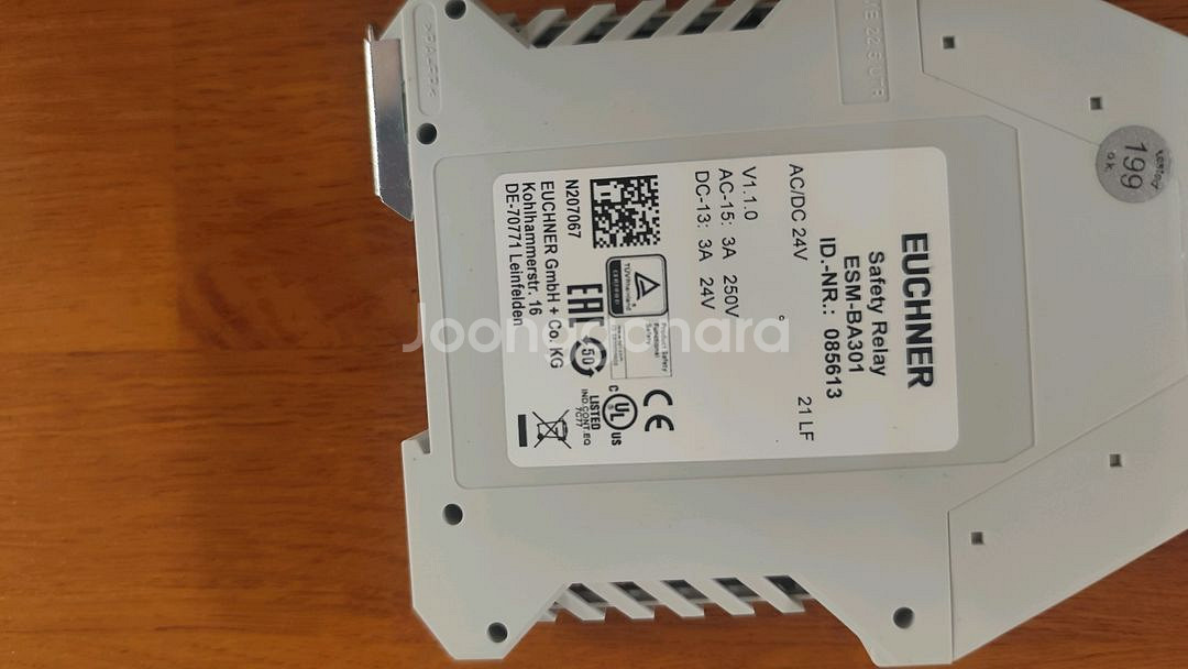 Euchner ESM-BA301 안전릴레이--1