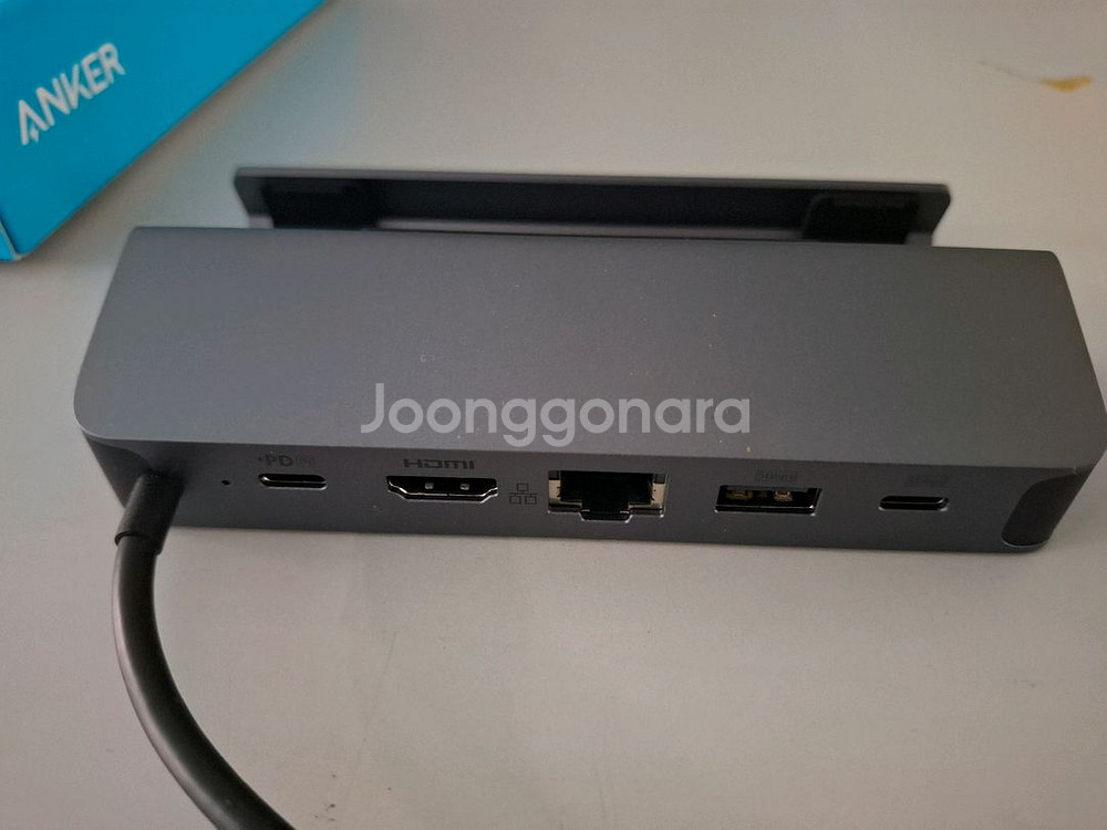 앤커 도킹 스테이션 USB-C 6in1 멀티 허브--1
