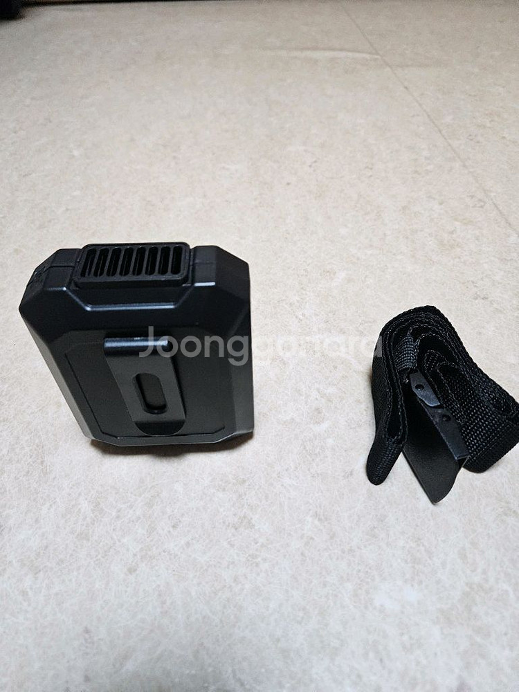 휴대용 허리 선풍기 거의 새거 팝니다--3