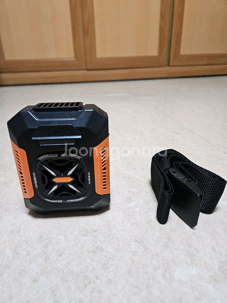 휴대용 허리 선풍기 거의 새거 팝니다--2