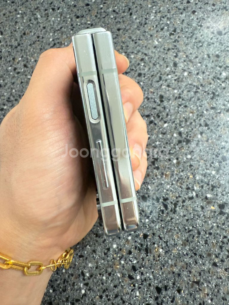 갤럭시 z플립5 512G--4