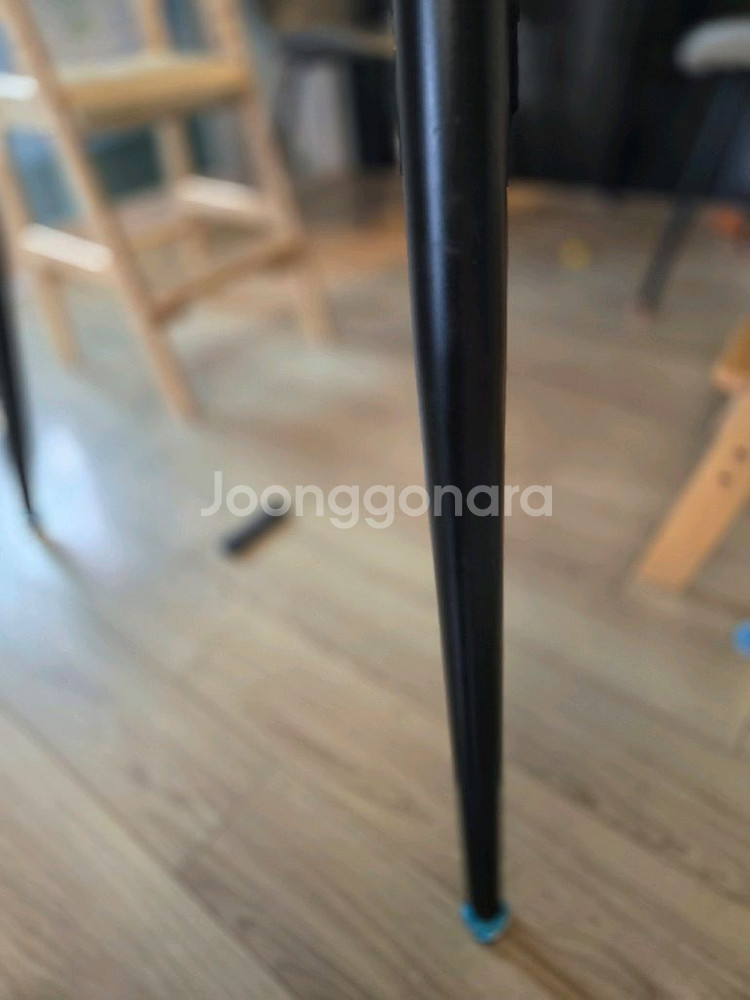 6인 세라믹 식탁--1