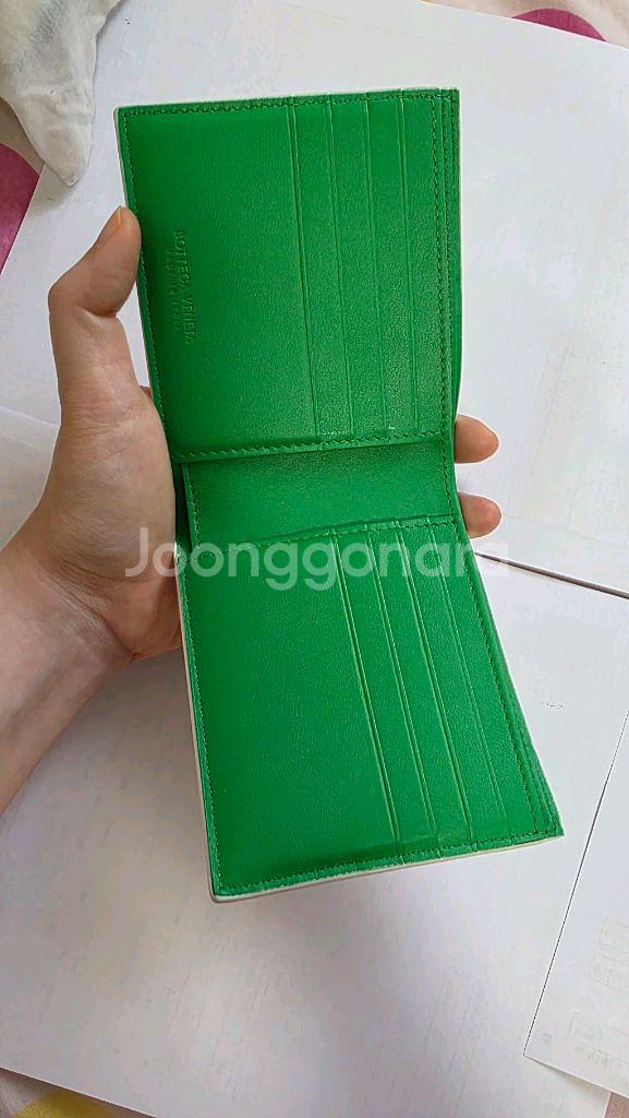 보테가베네타 인트레치아토 투톤 남성 반지갑--5