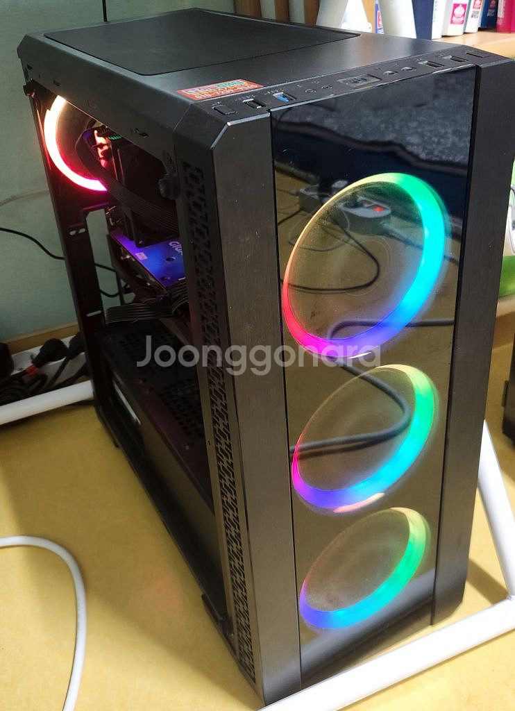 데스크탑 본체 (5700x/6600xt) 팝니다.수원--0