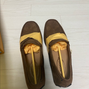 토즈 고미노 드라이빙슈즈(새상품, 직구) 255-260
