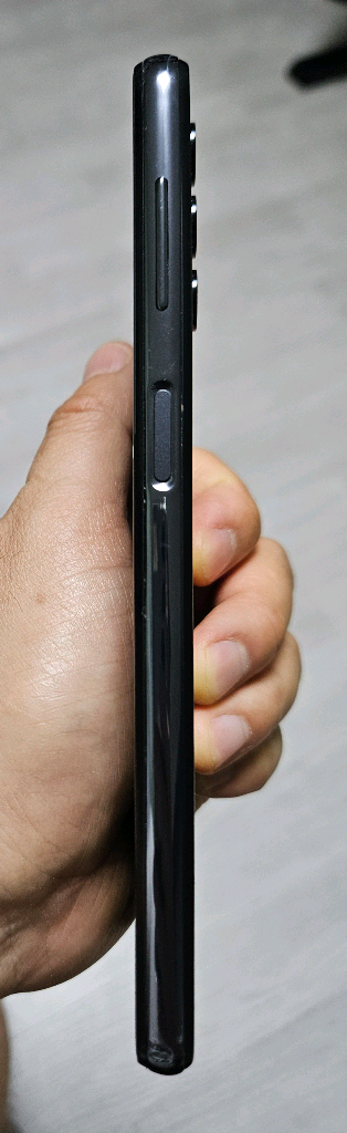 갤럭시 점프 블랙 128GB 싸게 팝니다.--4