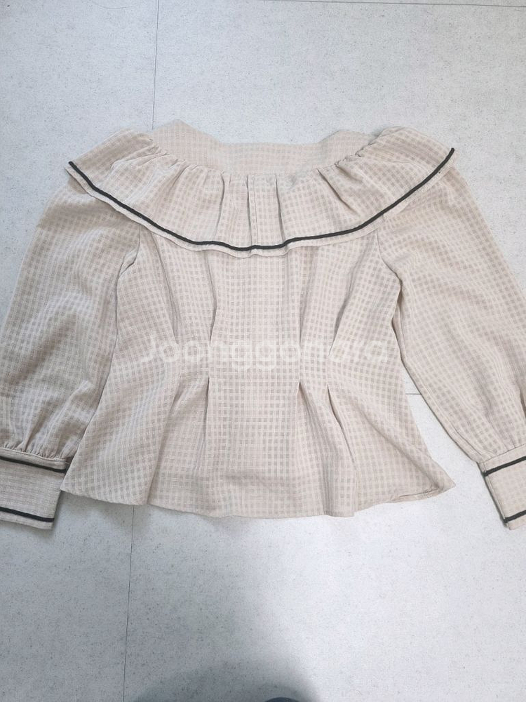 디자이너브랜드 살롱드욘 블라우스 m--3