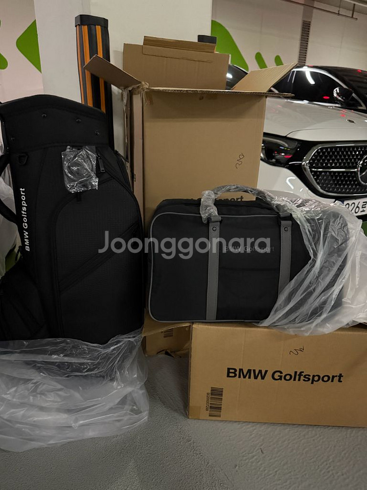 BMW 골프백 새거 판매합니다--1