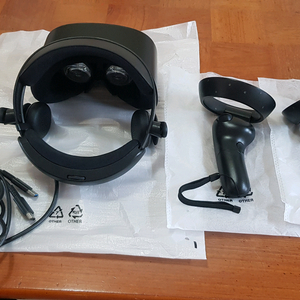 삼성 오딧세이 플러스 VR헤드셋