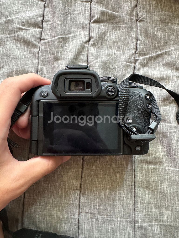 캐논 EOS R10 (새상품급,박스보유)--0