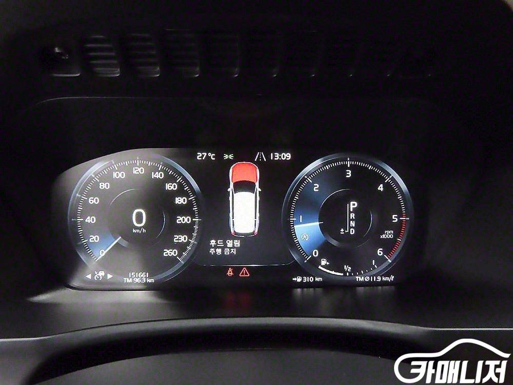 [볼보]XC90 2세대 2.0 D5 AWD 인스크립션 이미지