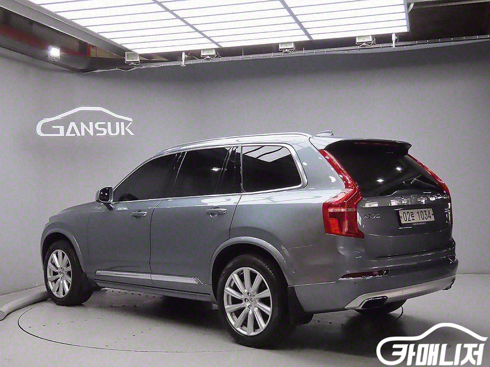 [볼보]XC90 2세대 2.0 D5 AWD 인스크립션 이미지