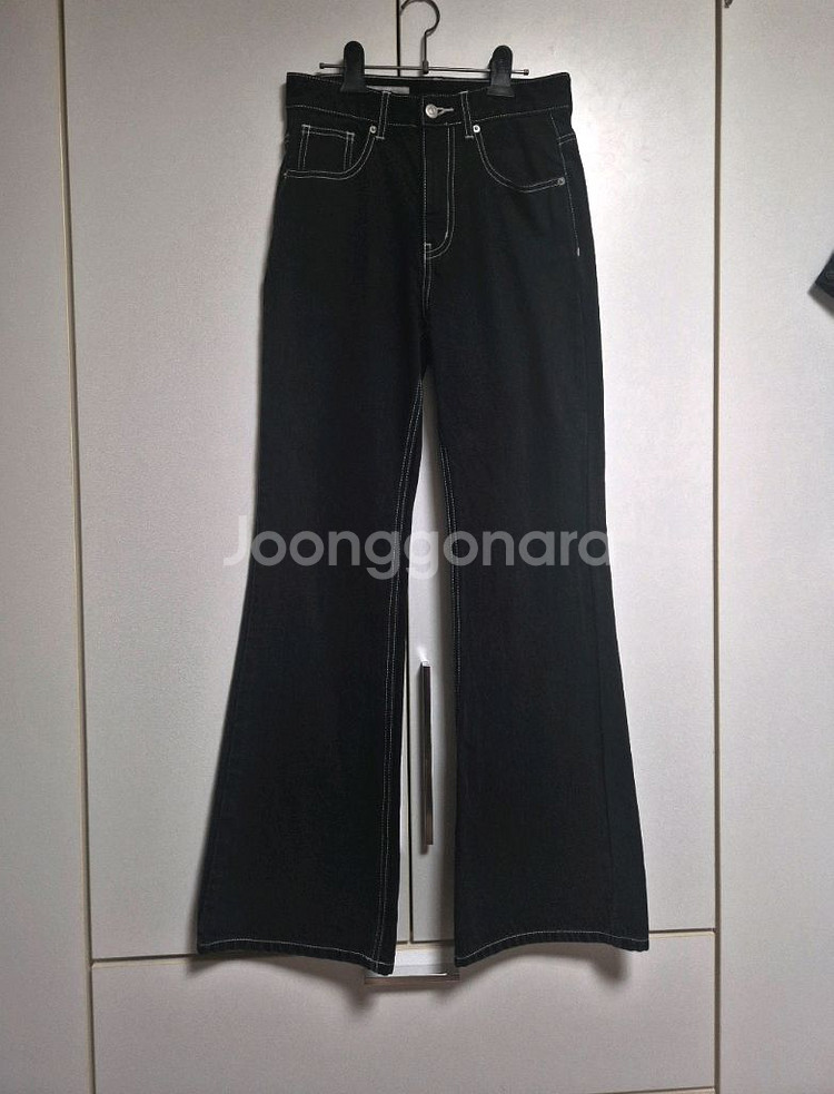 에잇세컨즈 스티치 롱 부츠컷 데님 팬츠 블랙 애쉬--4