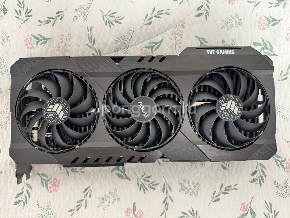 [서울] RX 6900 XT 팔아요.--1