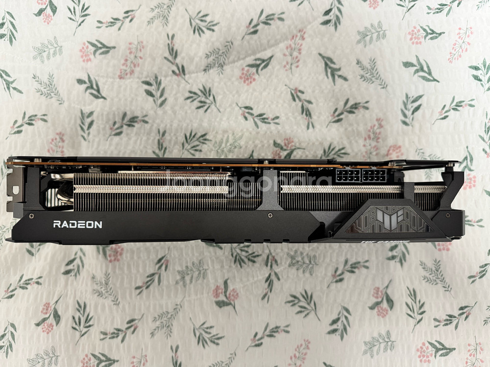 [서울] RX 6900 XT 팔아요.--3