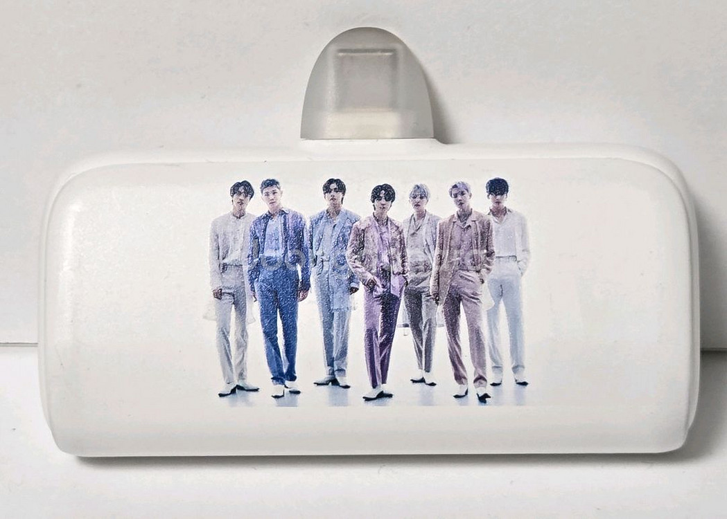 방탄소년단(BTS)도킹형보조배터리 5000mAh C타입--1