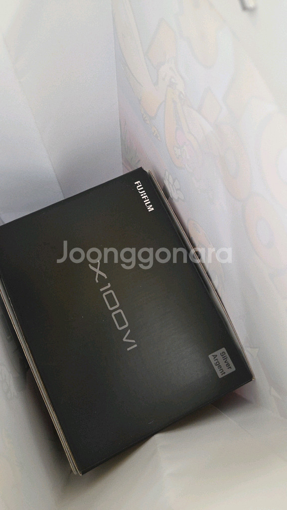 후지 x100vi 실버 미개봉 팝니다.--0