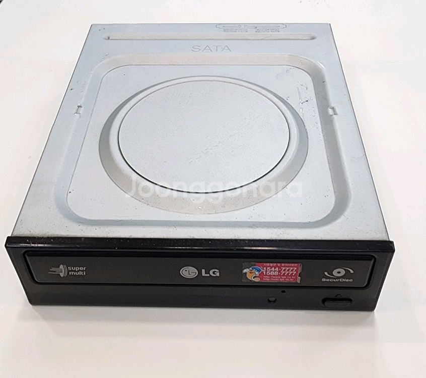 LG DVD Multi (DVD;RW / R)--4