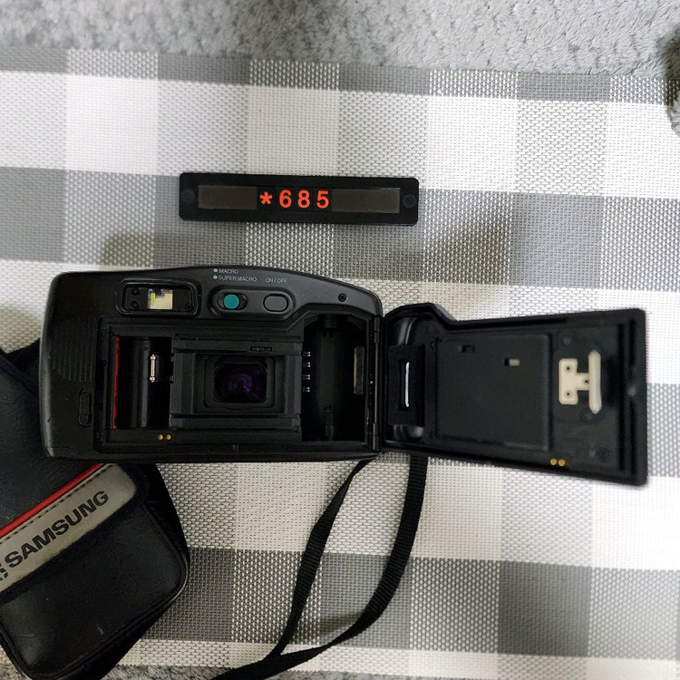 삼성캐녹스 퍼지줌 1050 필름카메라 파우치포함--4