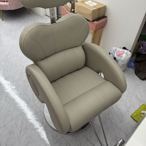 헤어, 붙임머리, 왁싱, 메이크업 의자 팝니다