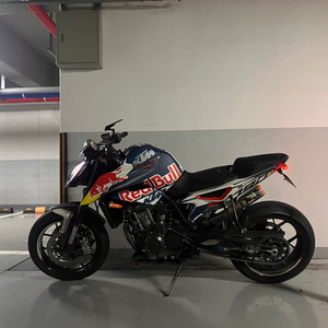 KTM 듀크 790