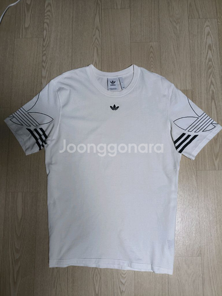 아디다스 흰색 반팔 티셔츠 XL--6
