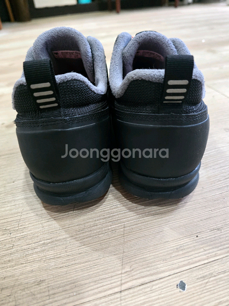 데상트 스파이크리스 골프화 260mm--3