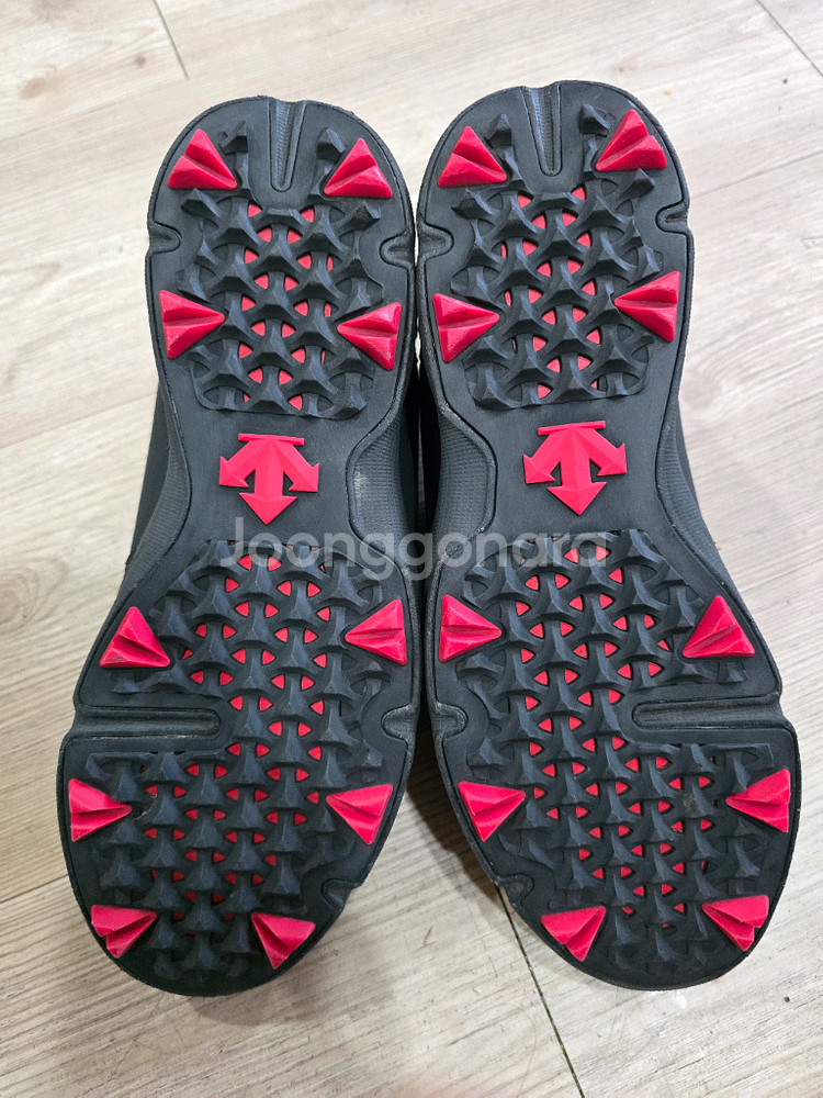 데상트 스파이크리스 골프화 260mm--5