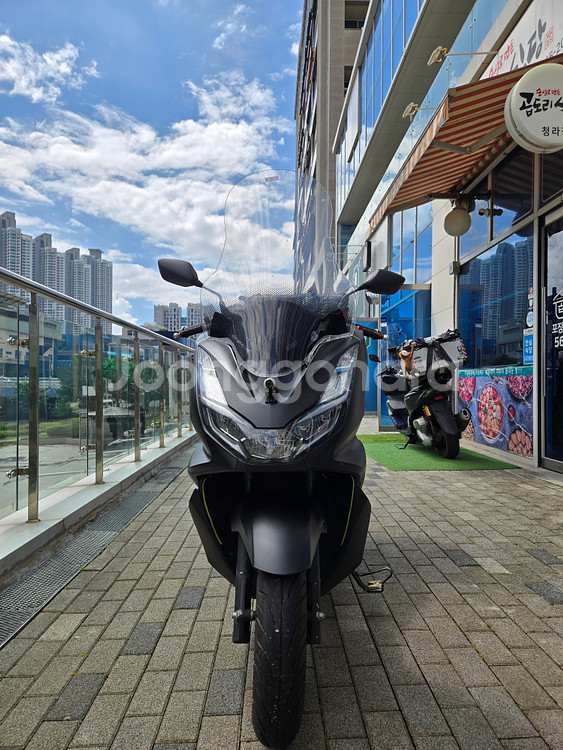 혼다 PCX125ABS 22년형 3.6만km 배달셋팅--1
