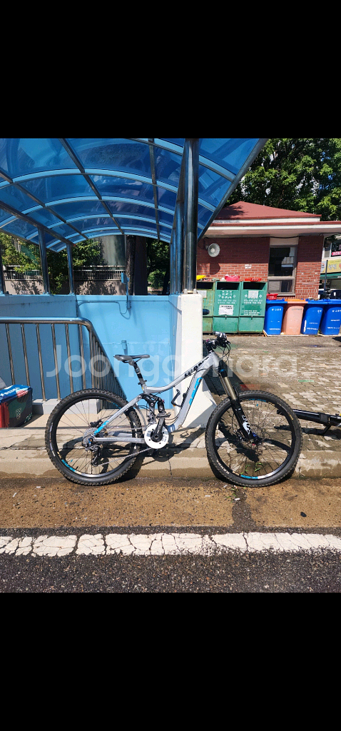 자이언트 레인 풀샥mtb 올마운틴 판매 및 대차--0