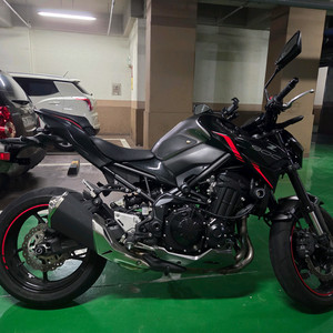 가와사키 Z900
