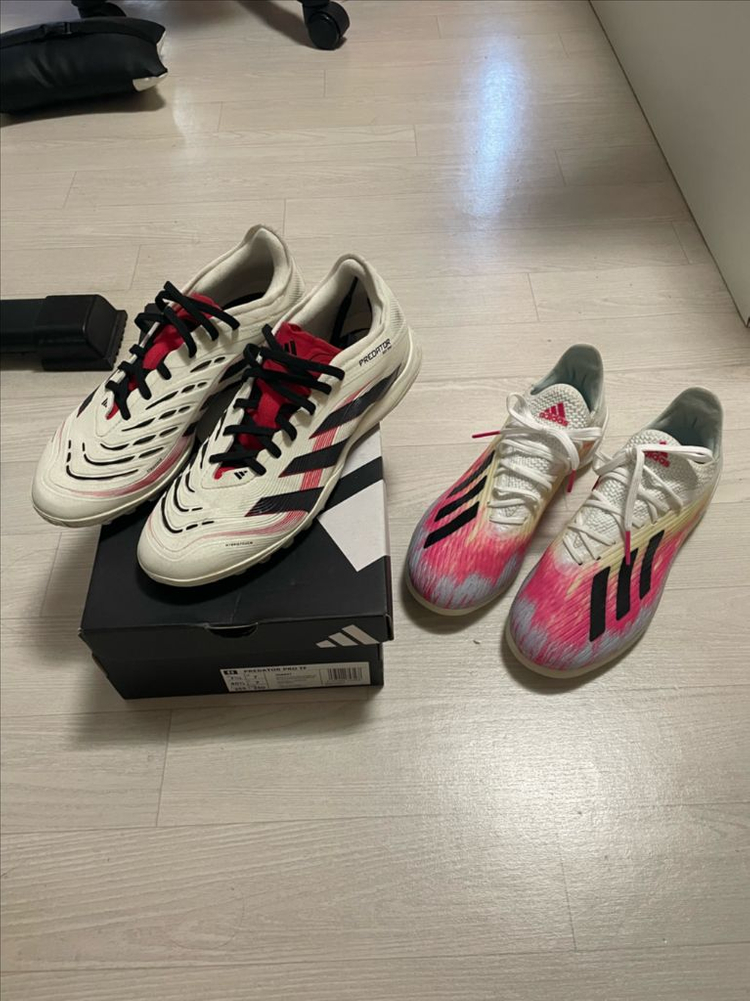 아디다스 x19.1 tf 유니포리아팩 팝니다 이미지