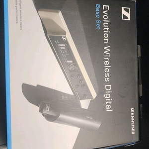 젠하이저 EW-D 900대역 수신기만 판매 45만