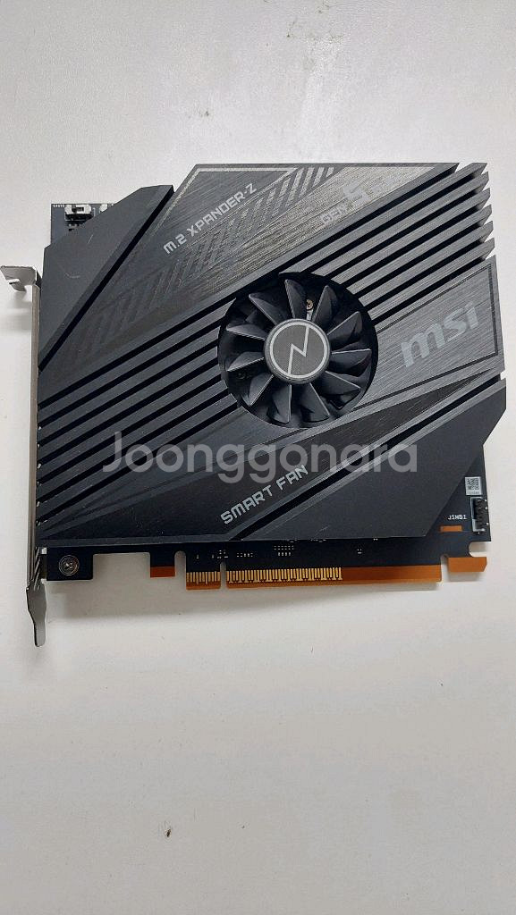msi x670e ace 박스와 m.2 확장 어댑터--2
